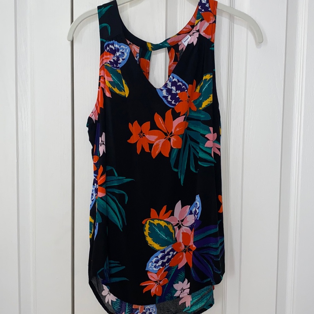 Old Navy tank
